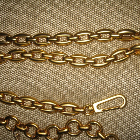8 GUCCI Crest Zipper Pull Gold Chain Belt Sz 36 - Picture 5 of 5